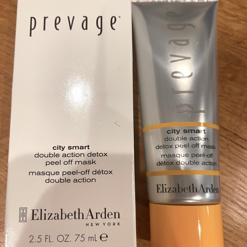 brand new Elizabeth Arden Prevage City Smart Double Action Detox Peel Off Mask